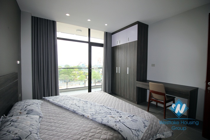 A lake view apartment for rent in Tay Ho, Ha Noi